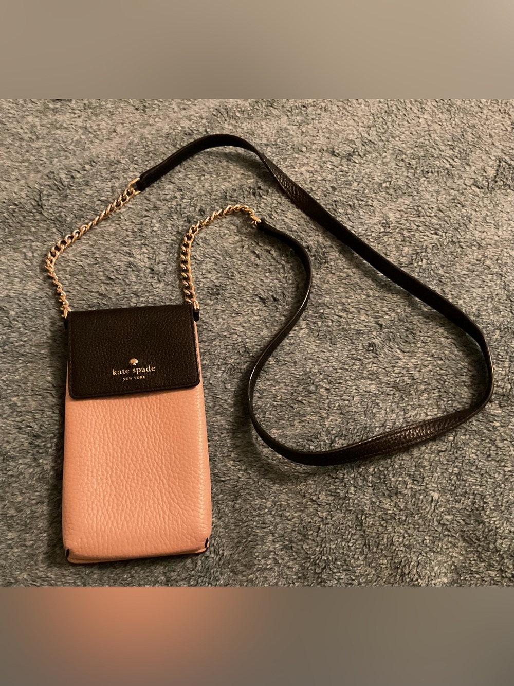 Kate Spade Pebbled Leather Phone Crossbody Colorblock Blush/Pink/Black/GLD Chain
